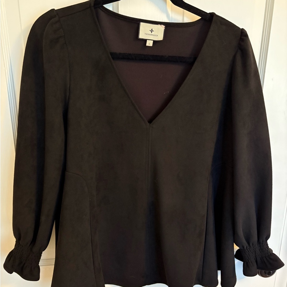 Tuckernuck Black V-Neck Blouse